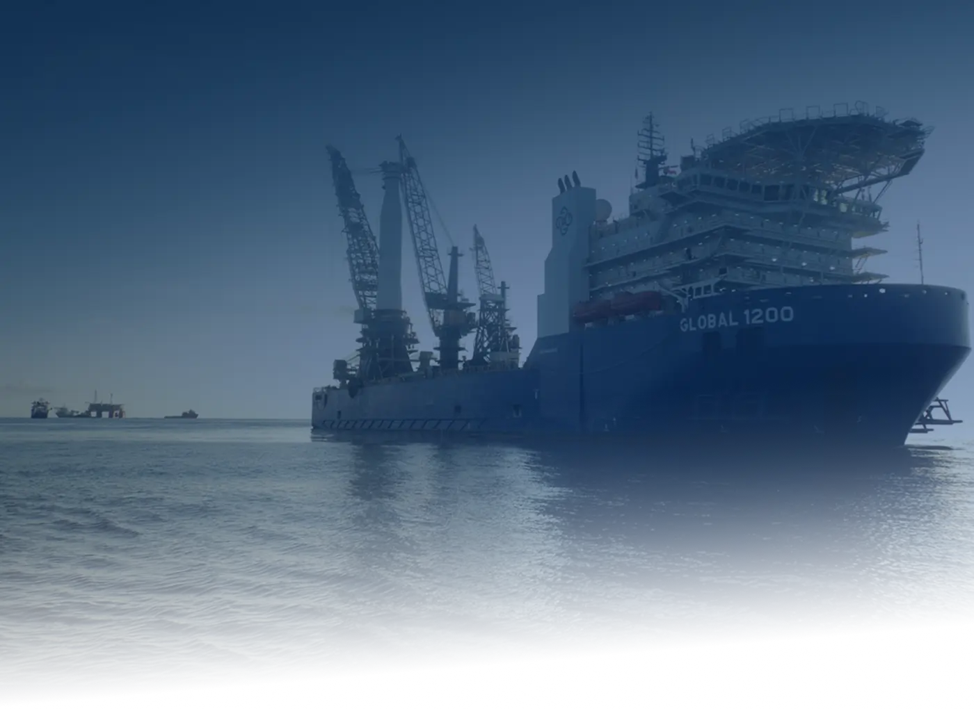 The Global 1200 ship moving through the Gulf of Mexico